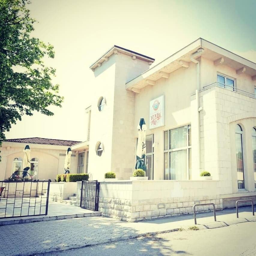 Hotel Vukov Most Nikšić Extérieur photo